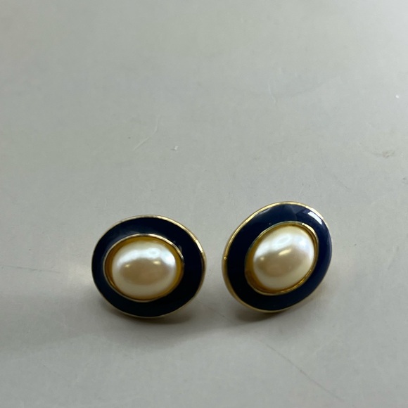 Gold and Blue Chain Necklace with Earrings - Picture 4 of 5